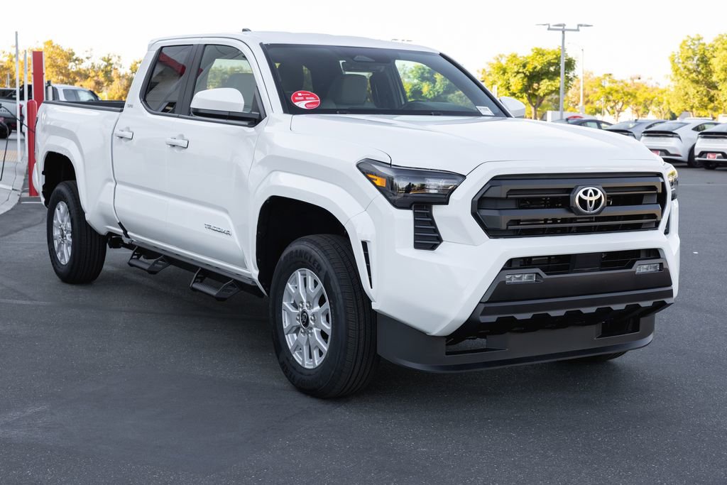 New 2025 Toyota Tacoma SR5 image 4