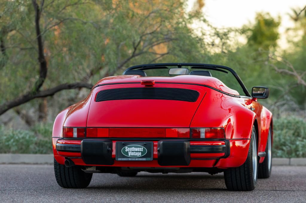 Used 1989 Porsche 911 Carrera image 9