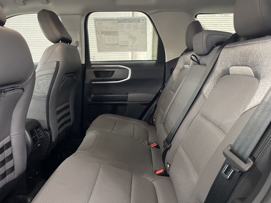 New 2025 Ford Bronco Sport Badlands image 9