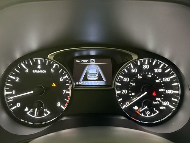 Used 2016 Nissan Pathfinder Platinum image 17