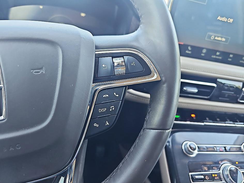 Used 2023 Lincoln Nautilus Reserve w/ Equipment Group 201A FWD image 23