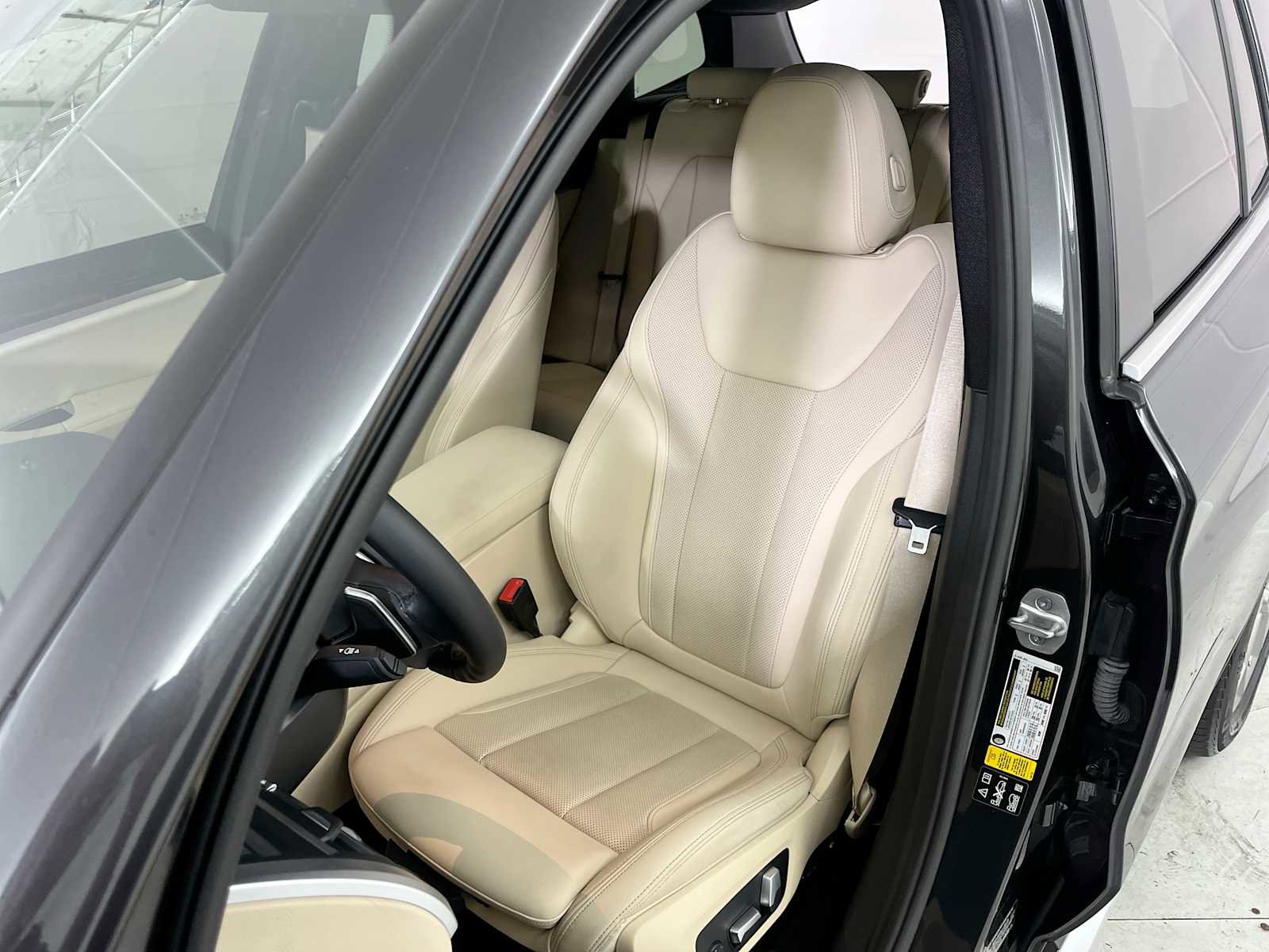 Used 2022 BMW X3 xDrive30i w/ Convenience Package image 13