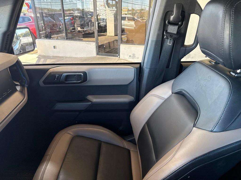 Used 2023 Ford Bronco Wildtrak AWD/4WD image 22