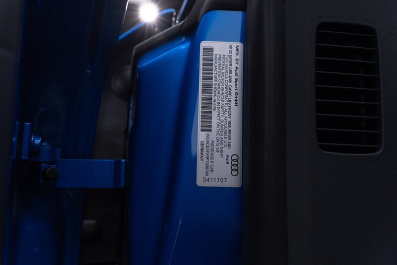 Used 2023 Audi R8 V10 performance w/ Premium Package RWD image 34