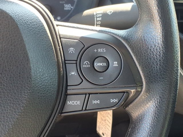 Used 2024 Toyota Corolla LE FWD image 16