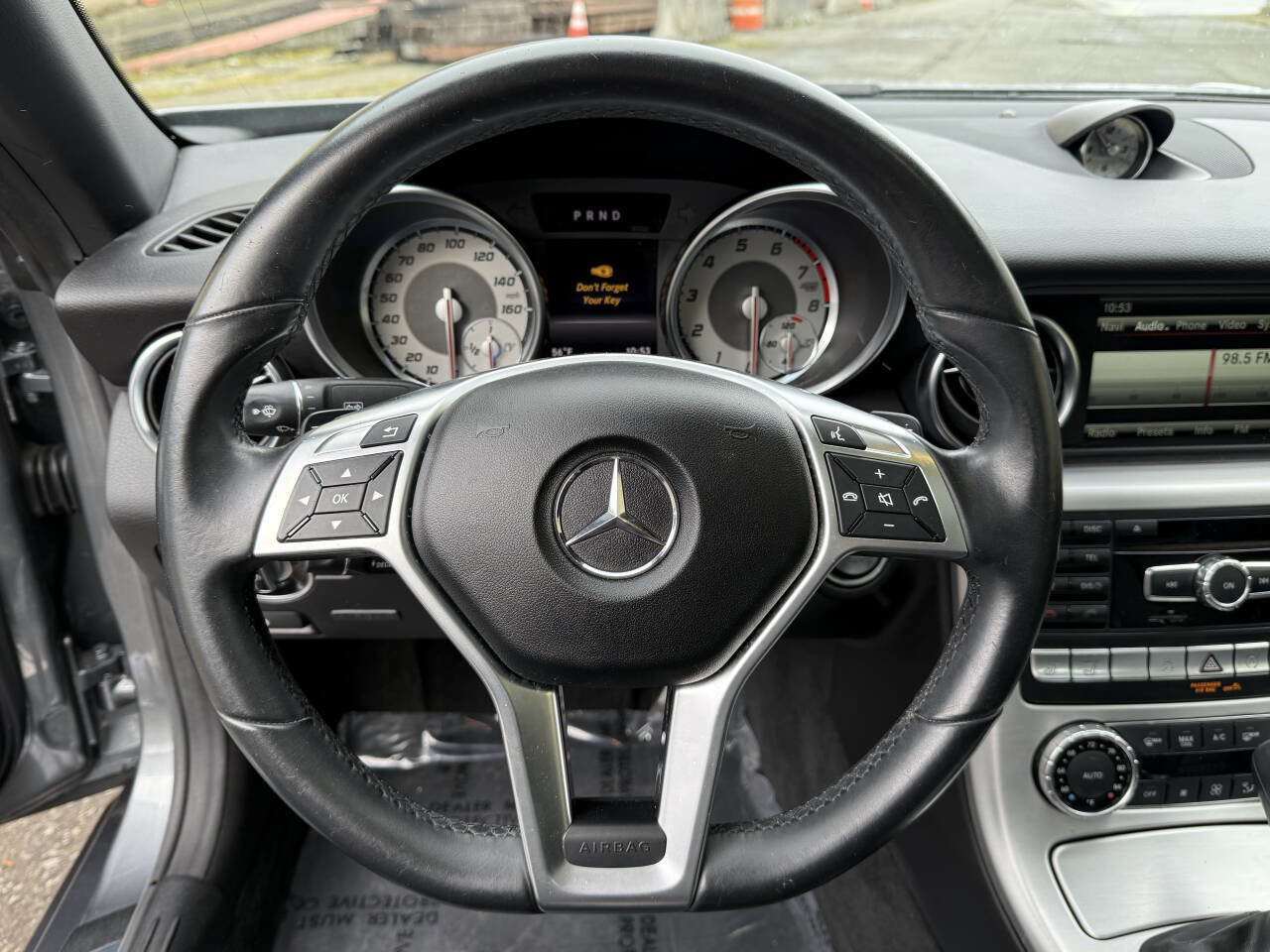 Used 2016 Mercedes-Benz SLK 350 image 34
