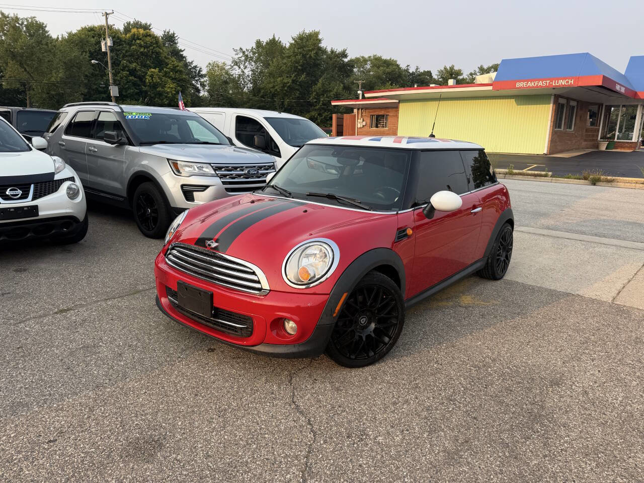 Used 2012 MINI Cooper Hardtop image 2