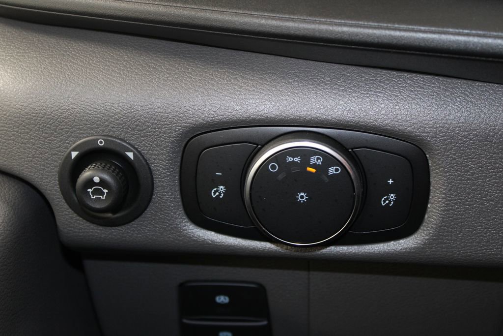 New 2026 Ford Transit 250 148 Medium Roof w/ Load Area Protection Package image 40