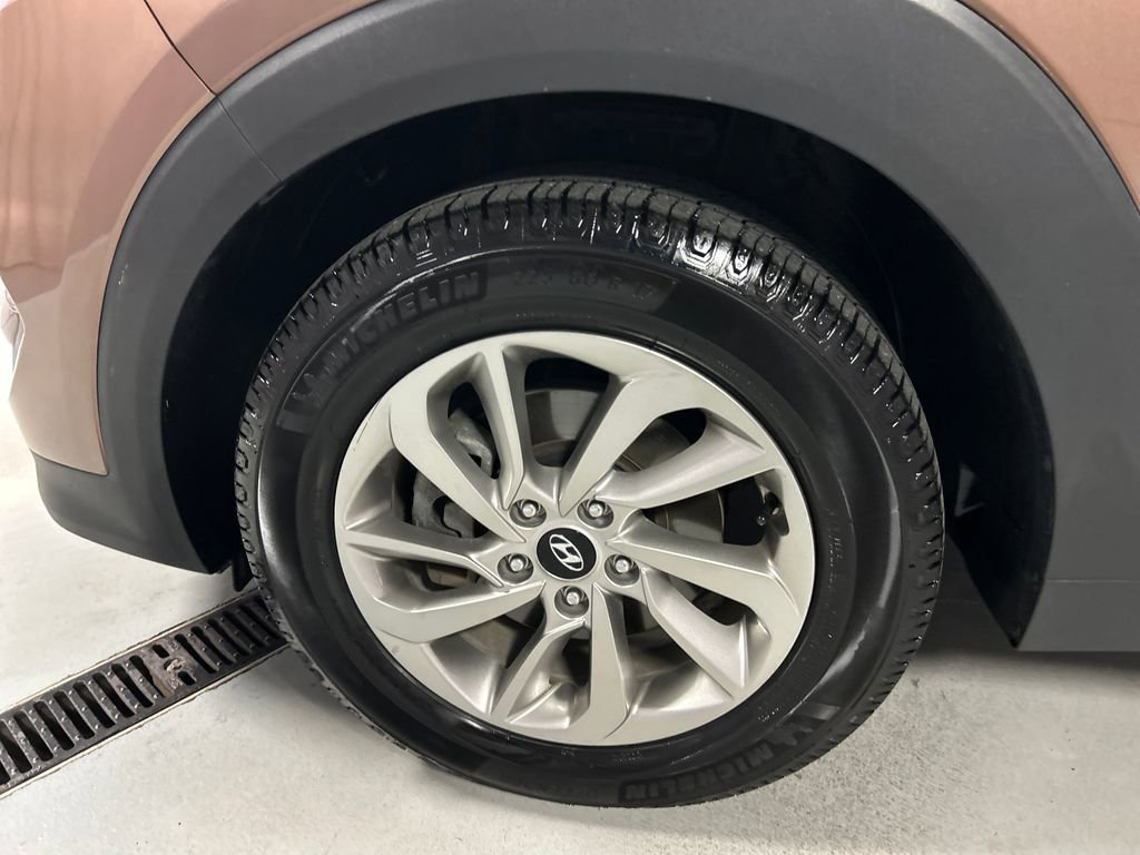 Used 2017 Hyundai Tucson Eco FWD image 9