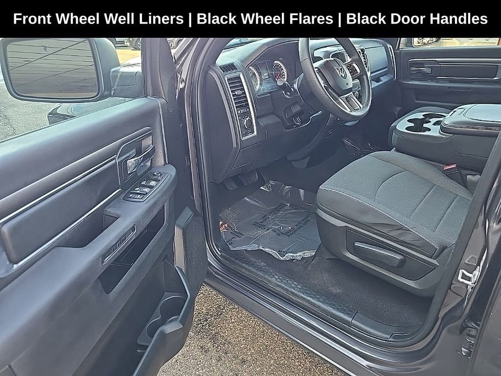 Used 2021 RAM 1500 Classic Warlock image 9