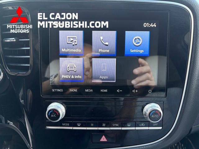 Used 2022 Mitsubishi Outlander SEL image 15