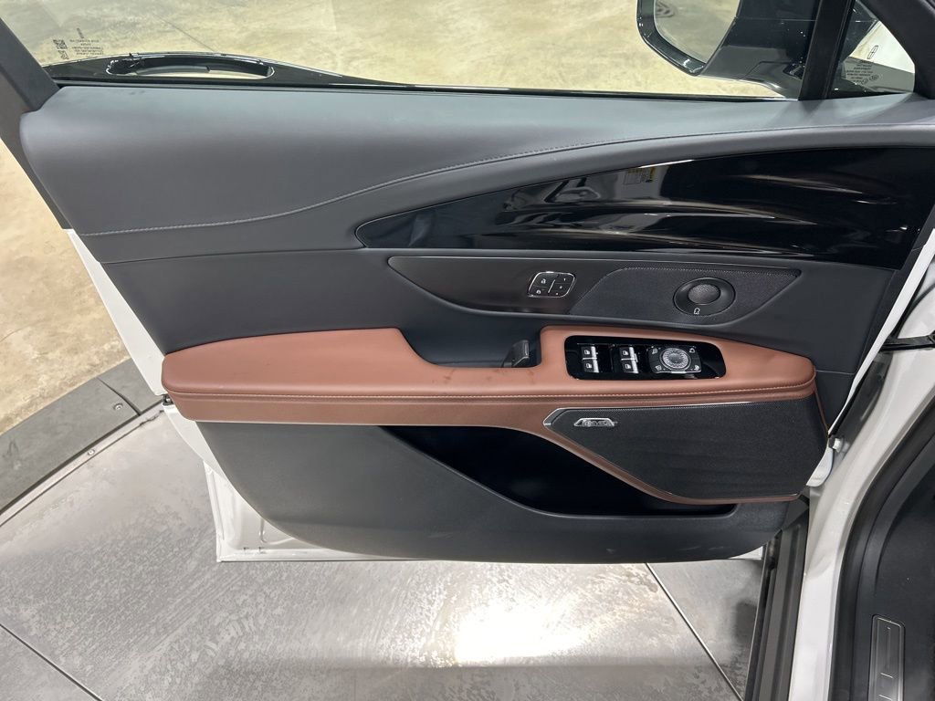 New 2026 Lincoln Nautilus Reserve image 12