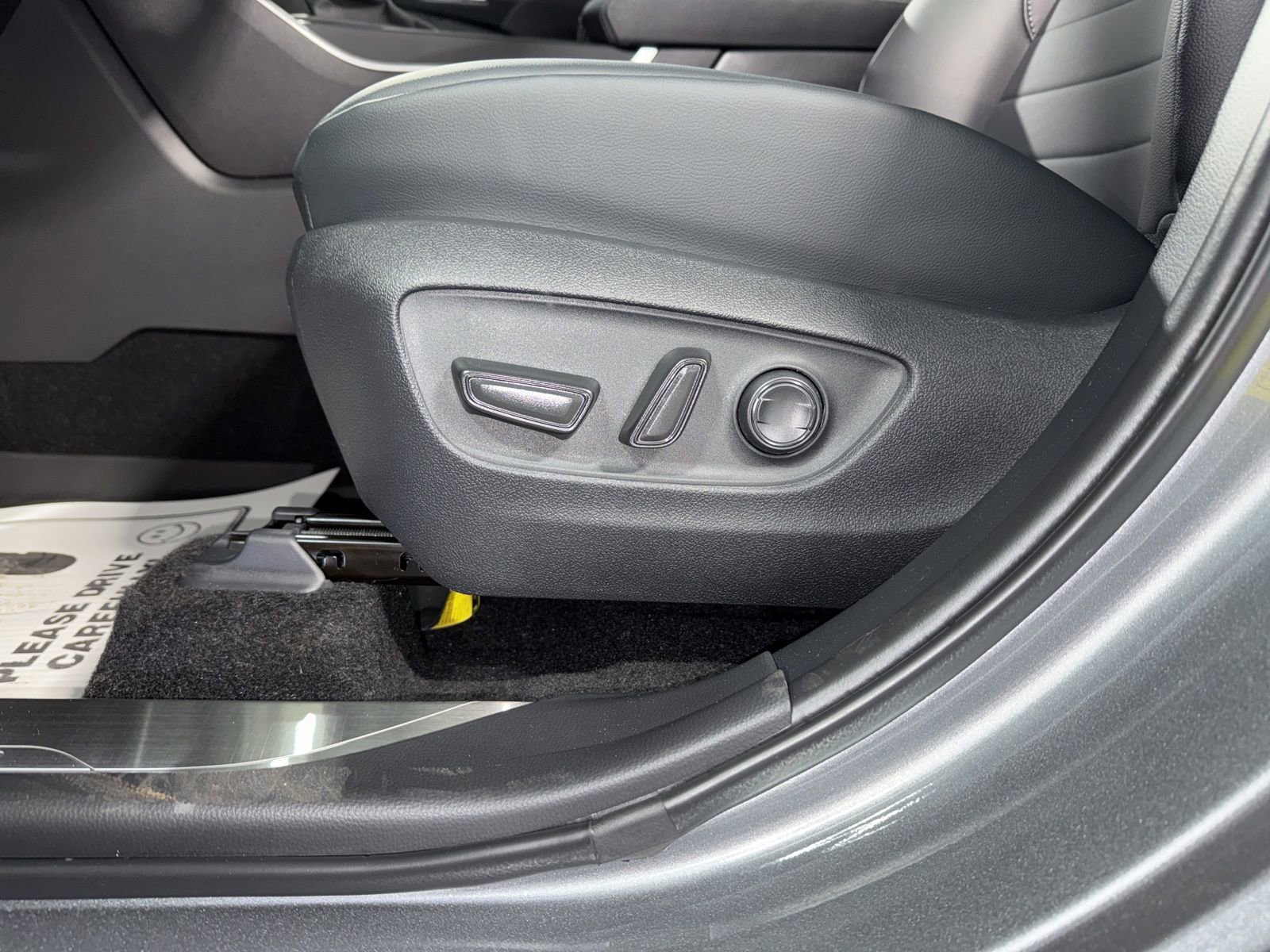 New 2026 Toyota Highlander XLE image 21