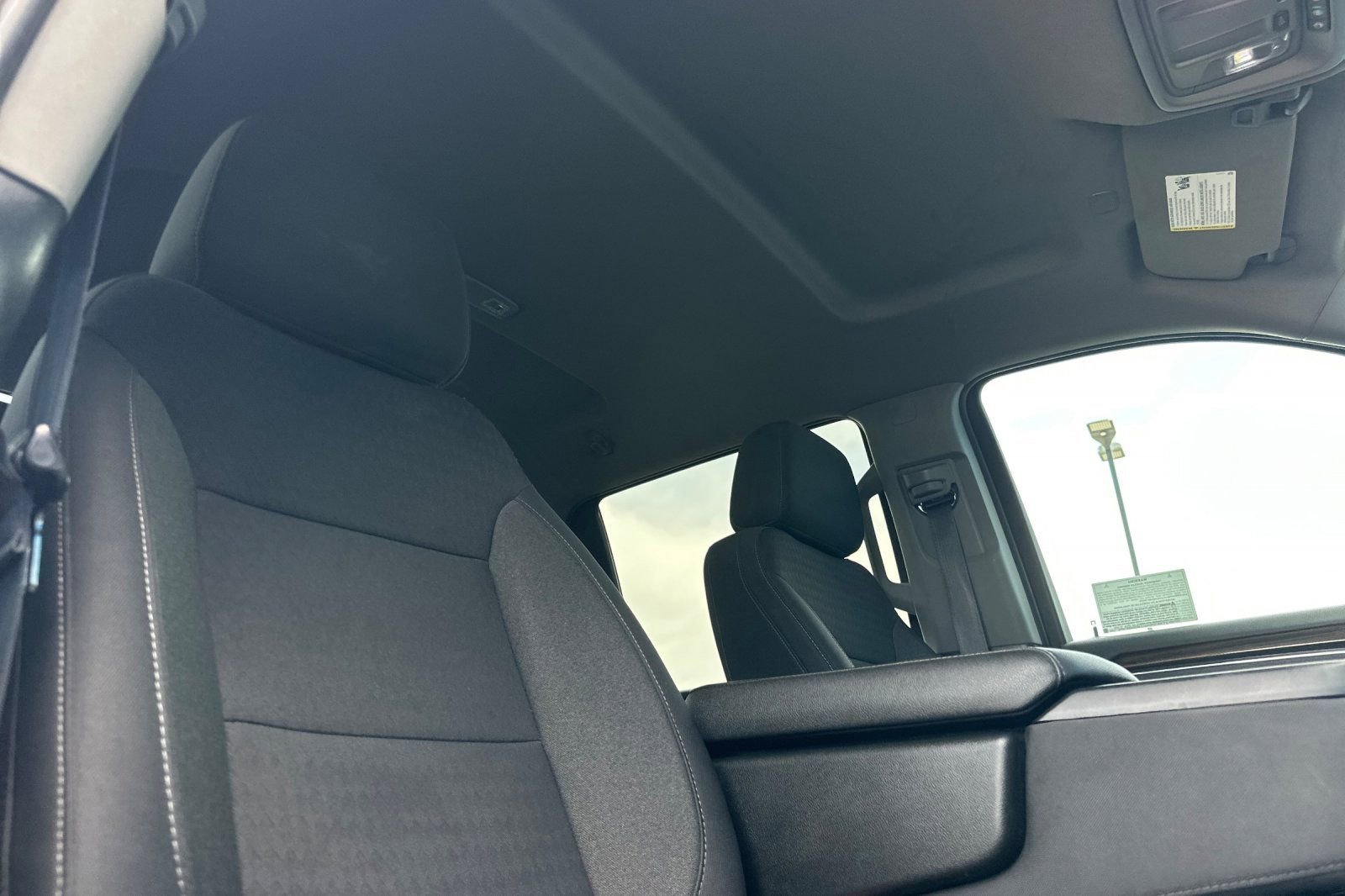 Used 2024 Chevrolet Silverado 3500 LT image 20