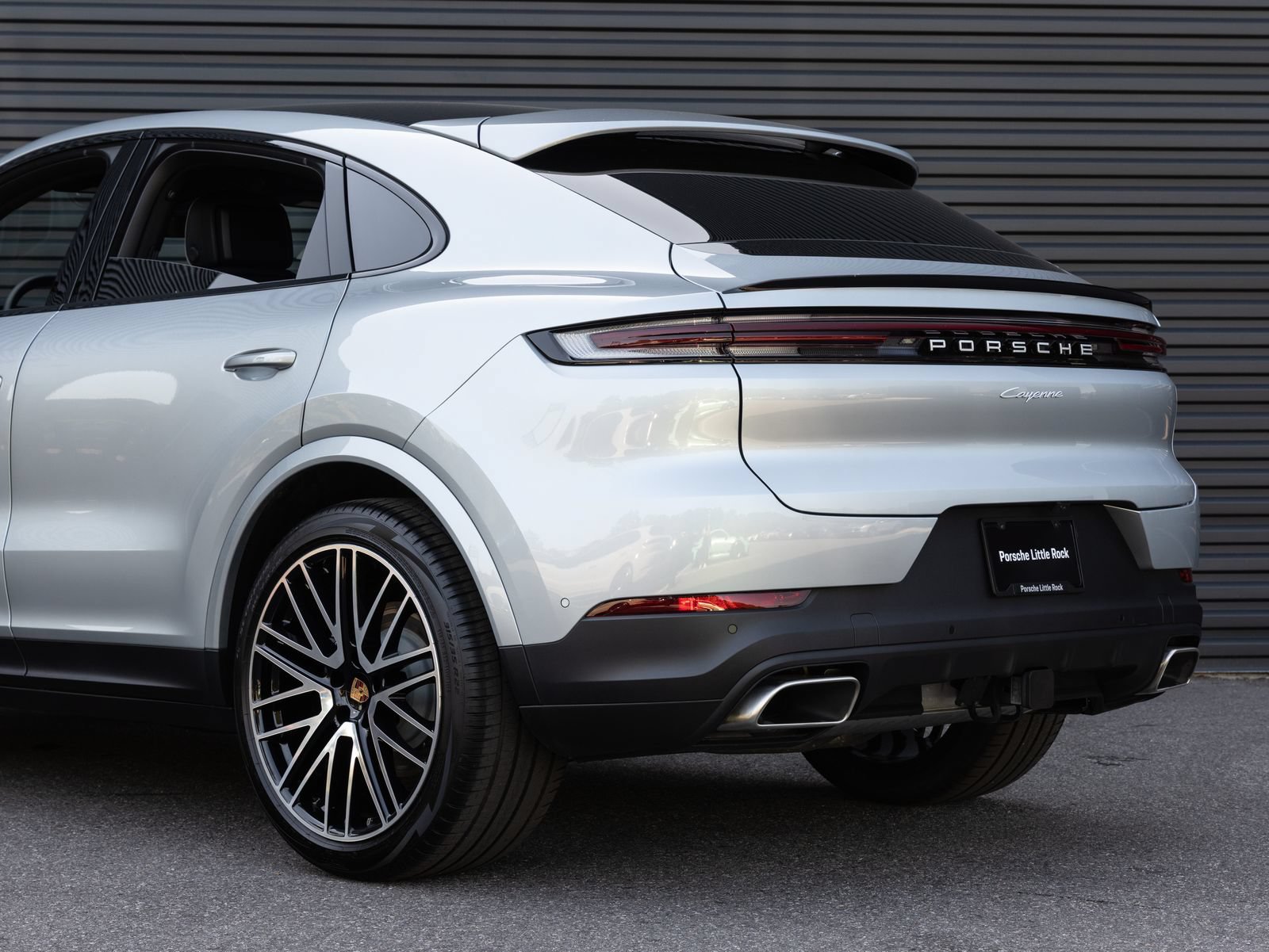 New 2026 Porsche Cayenne Coupe AWD/4WD image 11