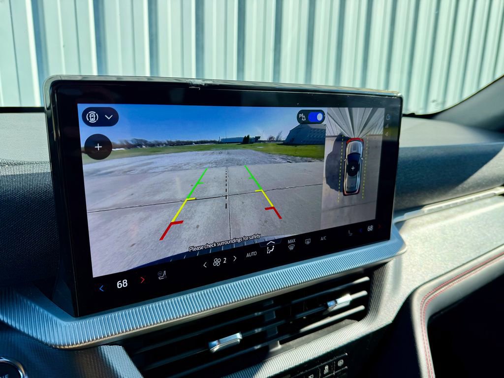 Used 2025 Ford Explorer ST-Line w/ ST-Line Street Pack image 26