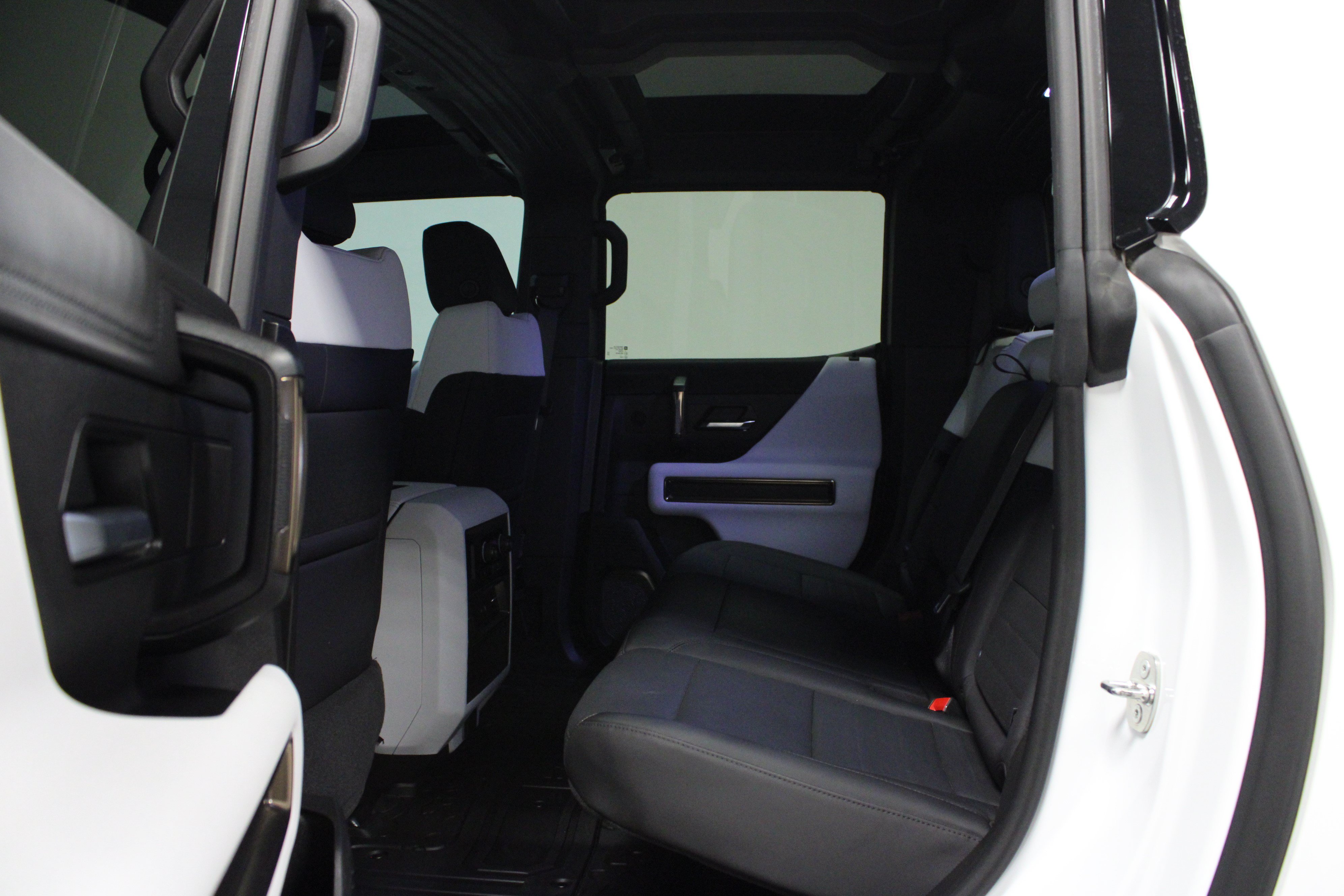 Used 2024 GMC Hummer EV 3X w/ Extreme Off-Road Package AWD/4WD image 13