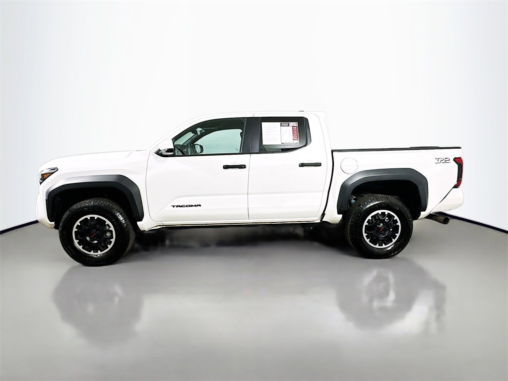 Used 2024 Toyota Tacoma TRD Off-Road image 5