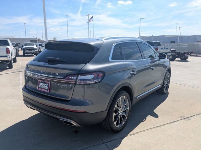 Used 2023 Lincoln Nautilus Reserve image 5