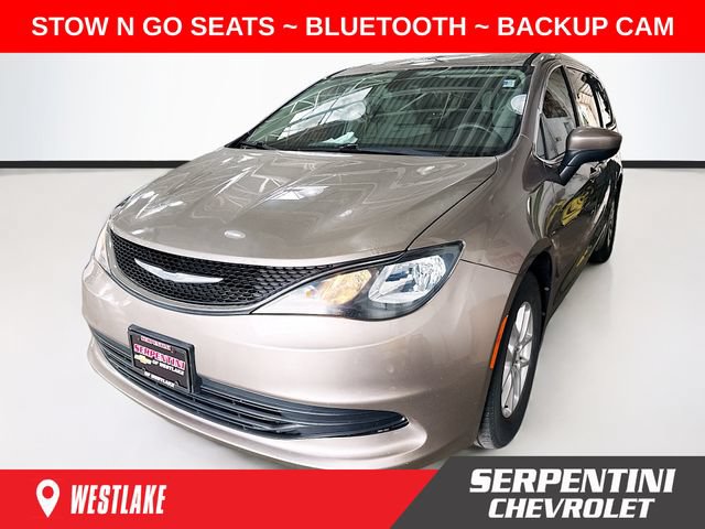 Used 2017 Chrysler Pacifica LX