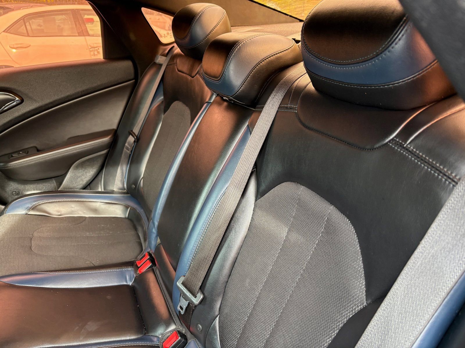 Used 2015 Chrysler 200 S image 16