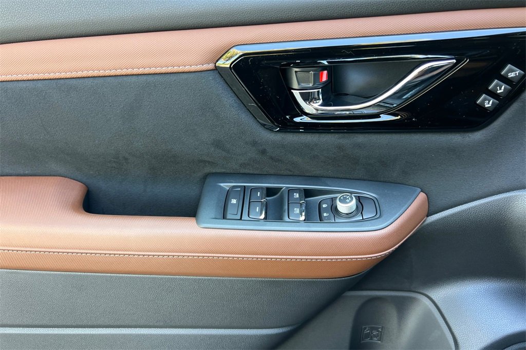 New 2025 Subaru Forester Touring w/ Protection Package image 9