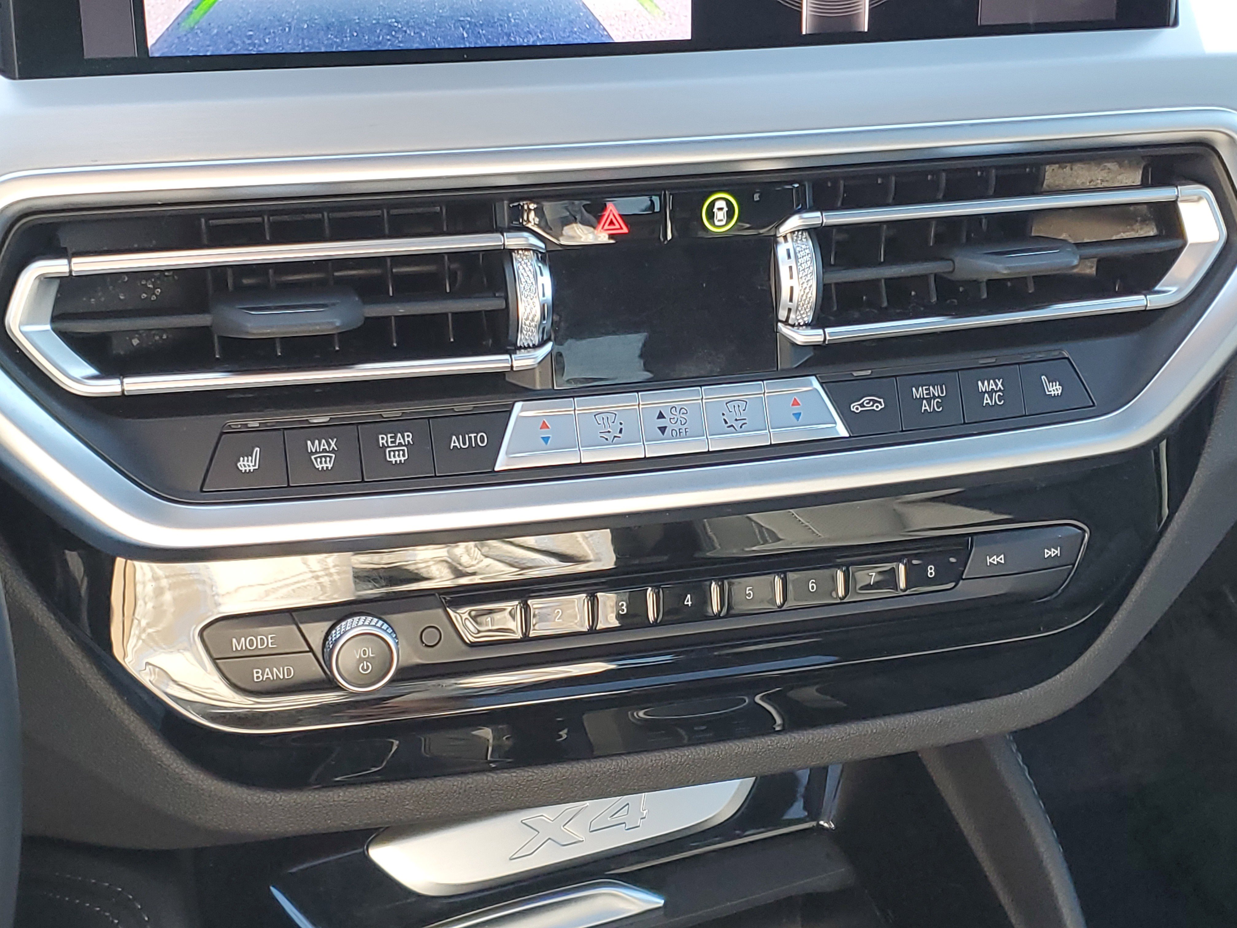 Certified 2023 BMW X4 xDrive30i w/ Premium Package image 20