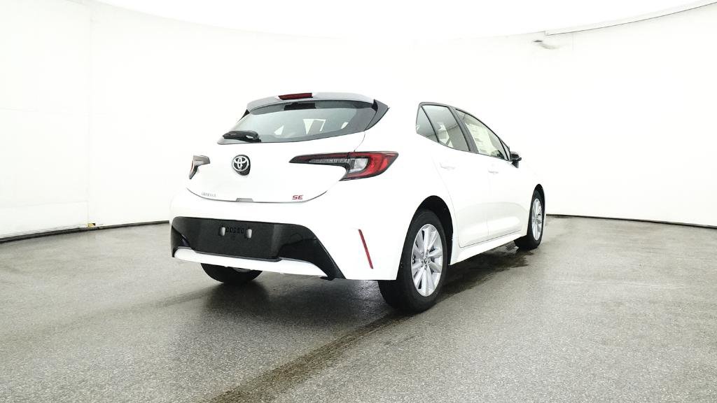 New 2025 Toyota Corolla SE image 19