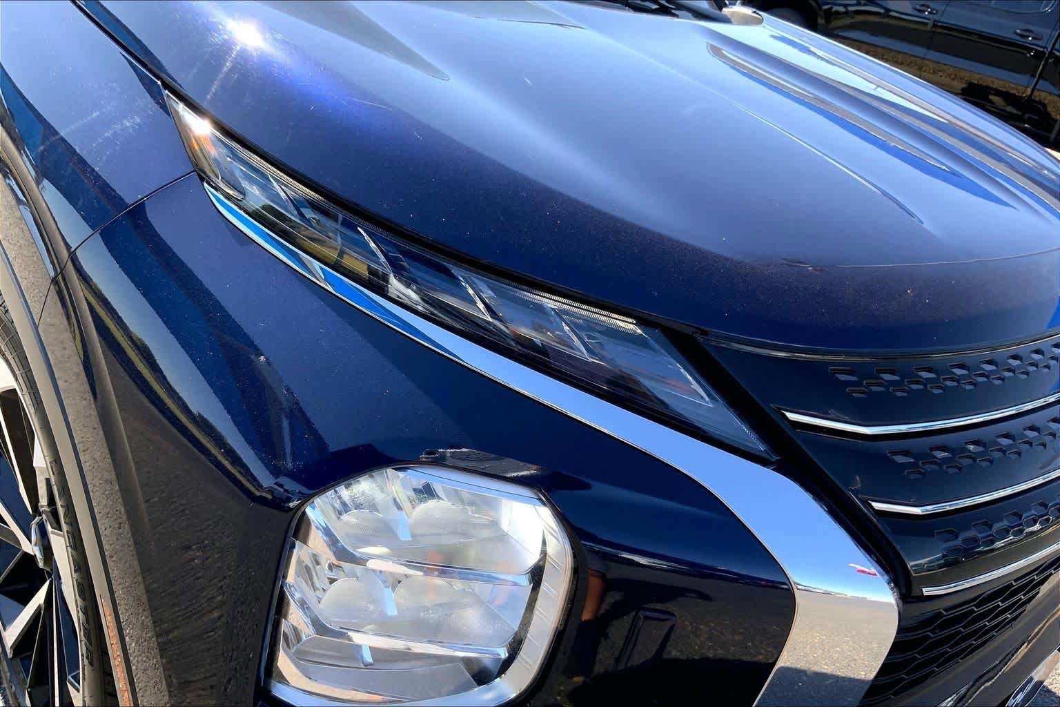 Used 2022 Mitsubishi Outlander SEL AWD/4WD image 28