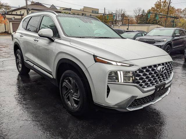 Used 2023 Hyundai Santa Fe SEL w/ Premium Package image 6