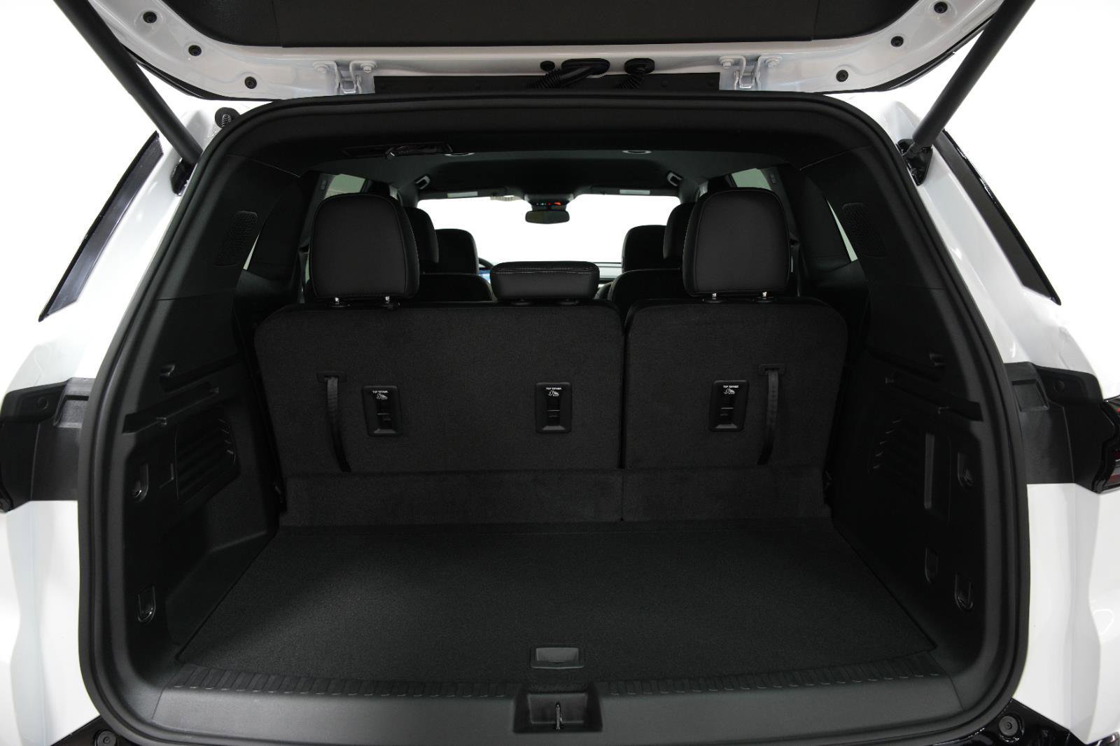 New 2026 Buick Enclave Sport Touring image 13