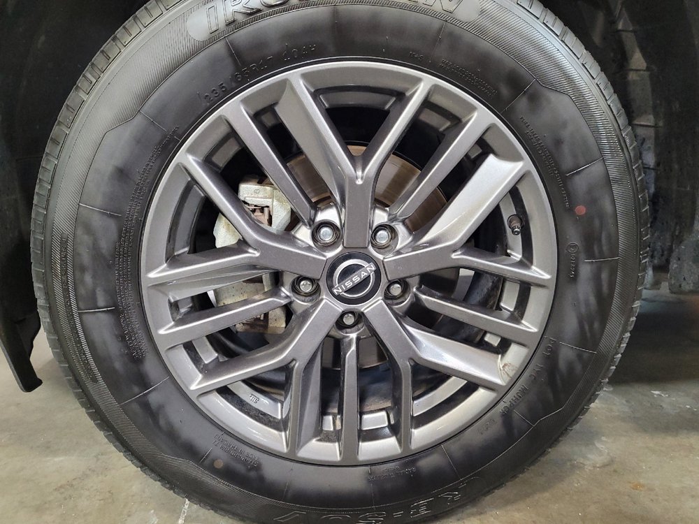 Used 2023 Nissan Rogue S AWD/4WD image 31