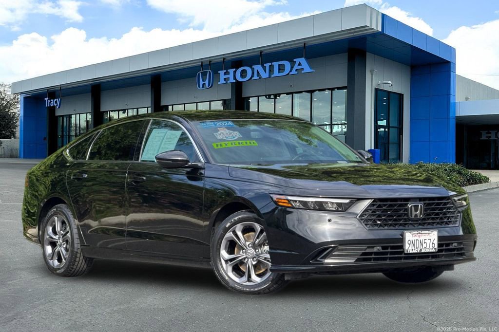 Certified 2024 Honda Accord EX-L image 2