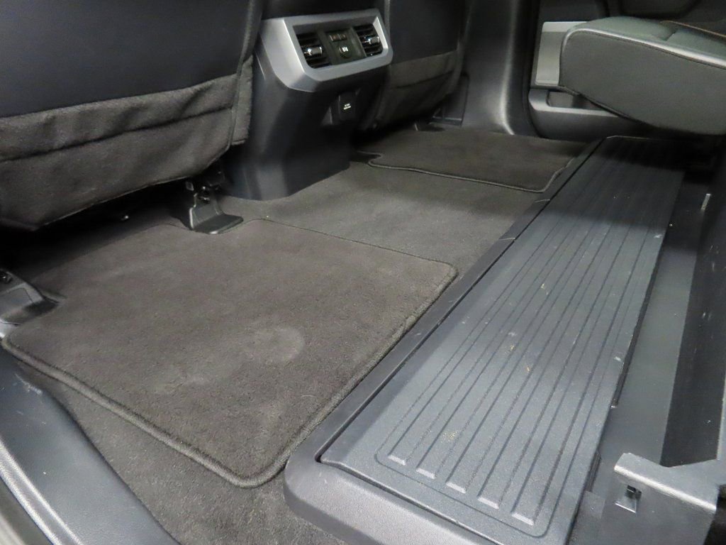 Used 2025 Ford F250 Lariat w/ Lariat Ultimate Package image 72