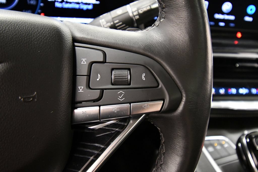 Used 2022 Cadillac Escalade Sport w/ Touring Package AWD/4WD image 23