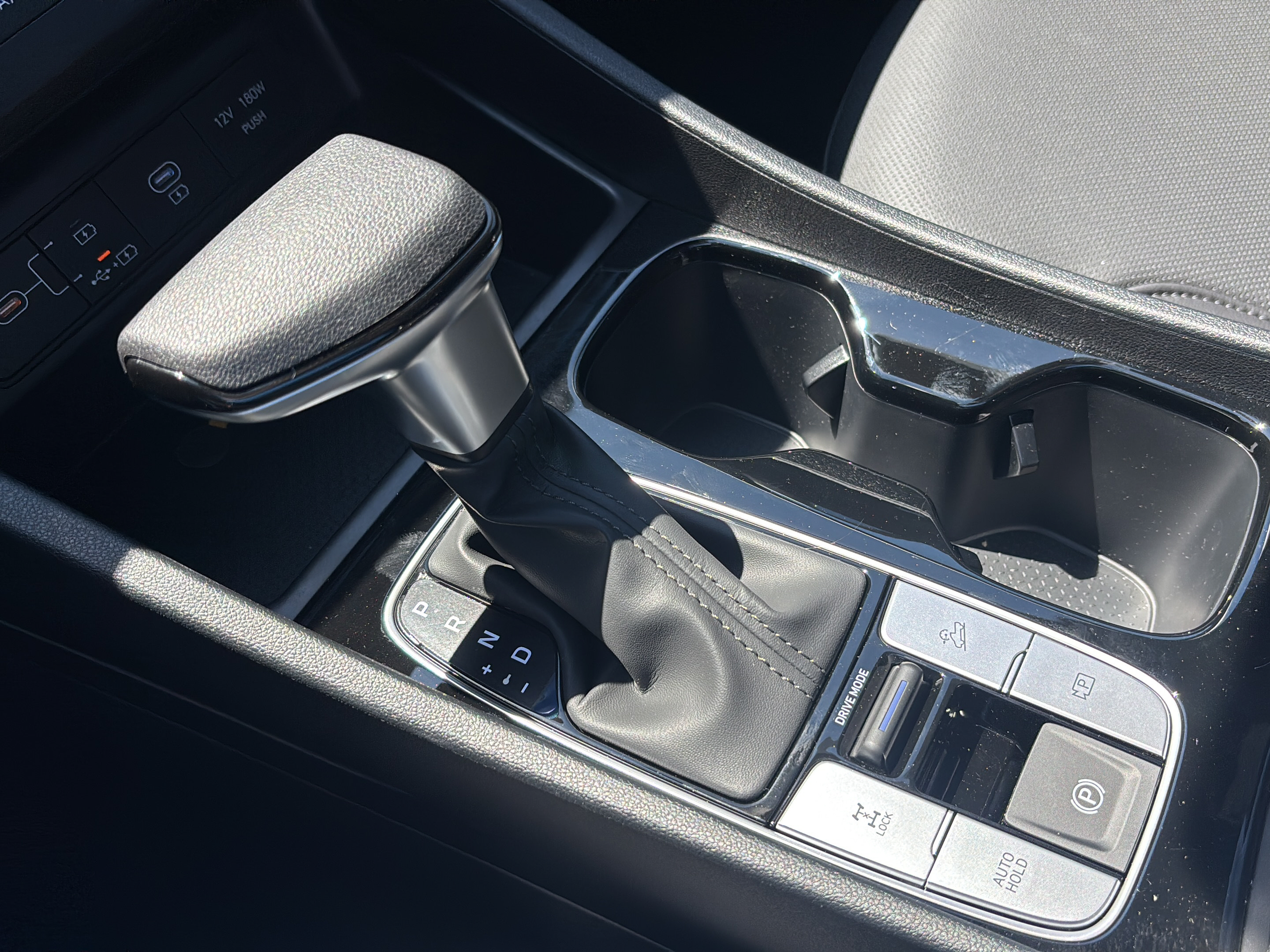 New 2027 Hyundai Santa Cruz SE AWD/4WD image 18