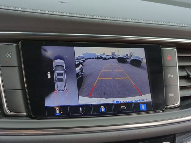 Used 2024 Buick Enclave Premium image 27