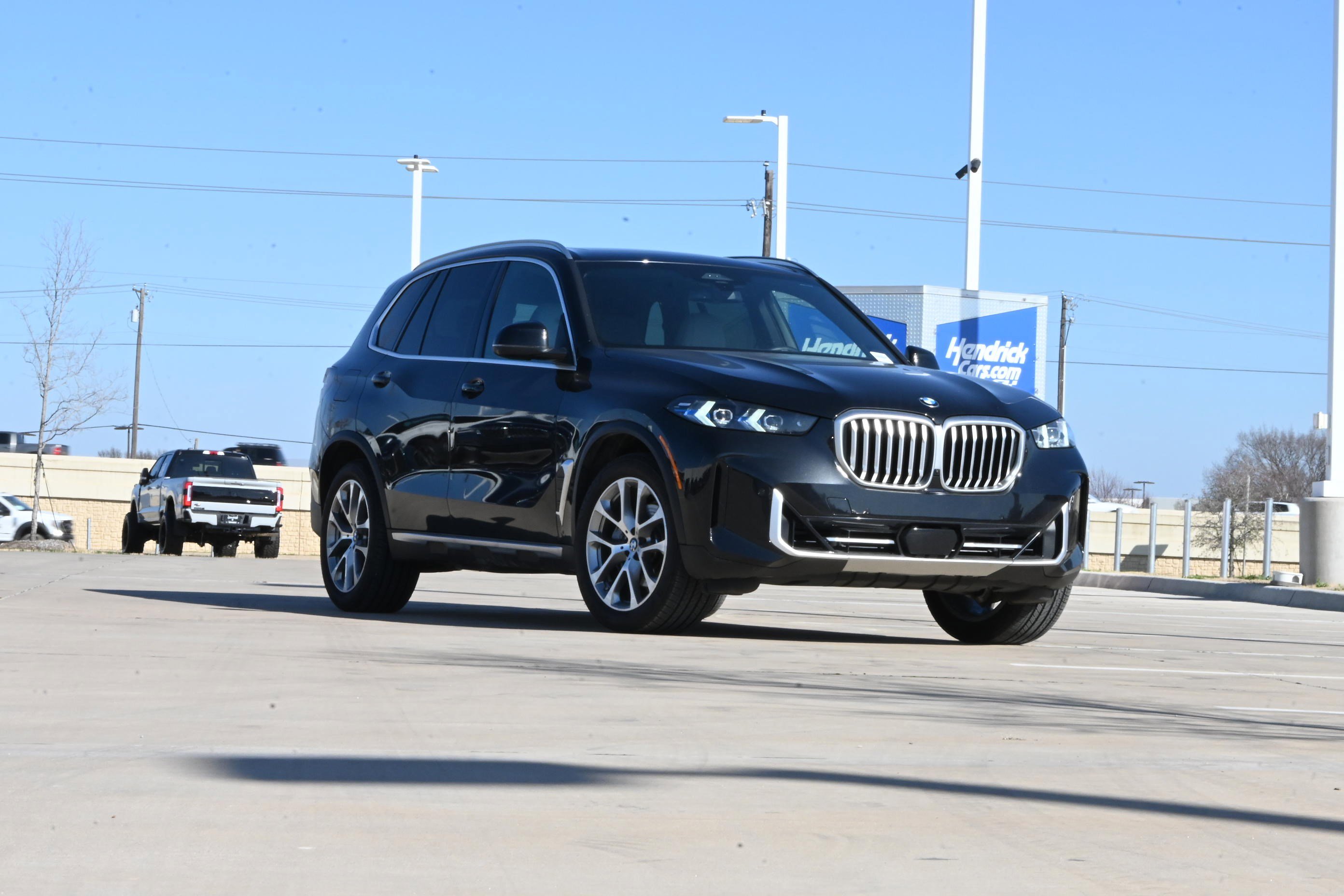 Certified 2025 BMW X5 xDrive40i image 2