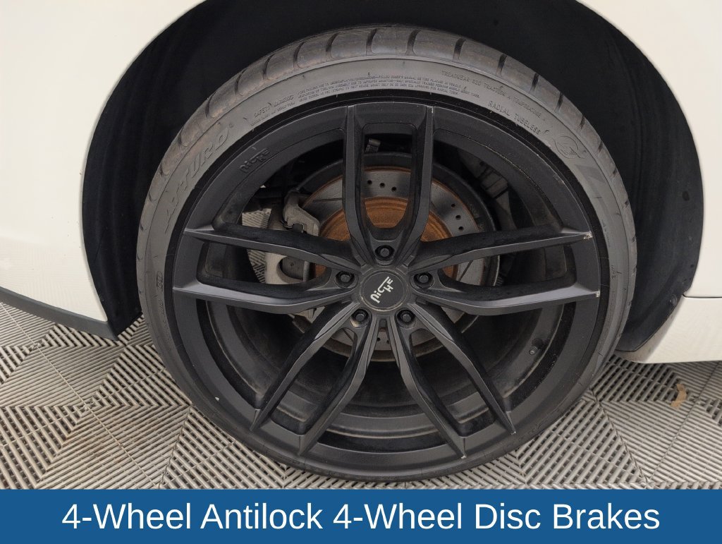 Used 2015 Chevrolet Camaro LS RWD image 17