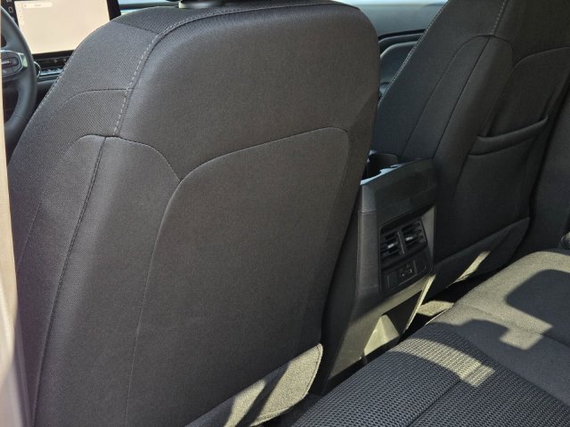 New 2026 GMC Canyon Elevation w/ Convenience Package RWD image 27
