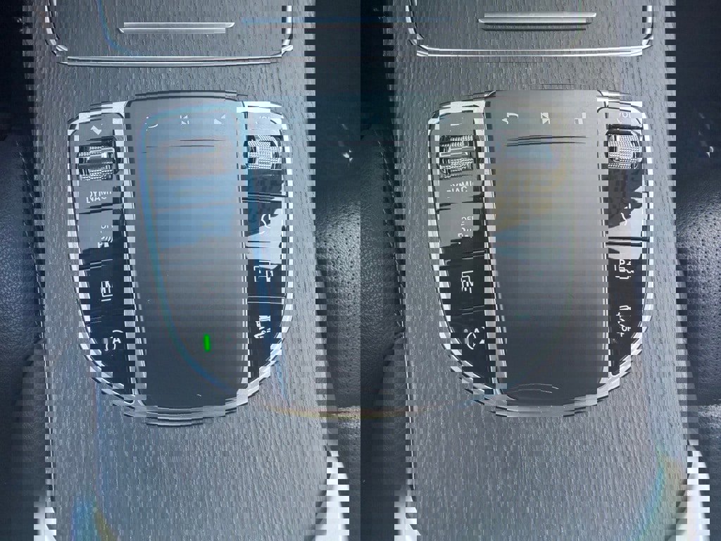 Certified 2022 Mercedes-Benz GLC 300 4MATIC w/ Premium Package Lite image 27