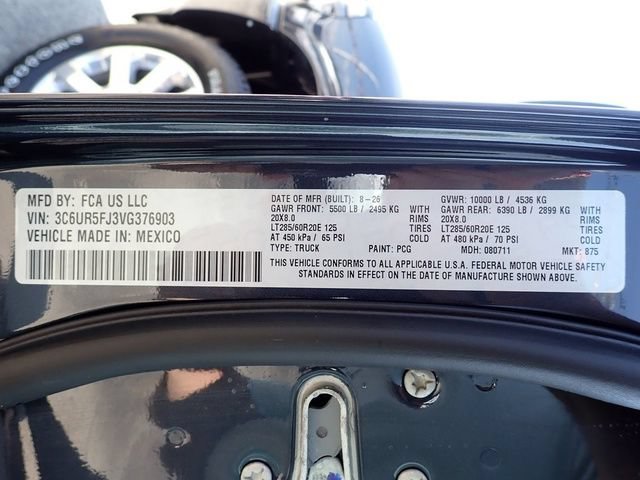New 2027 RAM 2500 Laramie w/ Sport Appearance Package AWD/4WD image 17