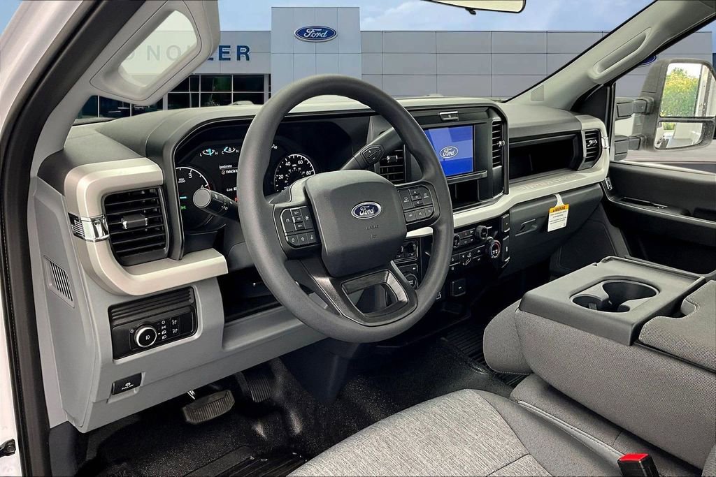 New 2026 Ford F350 XL w/ XL Chrome Package image 6