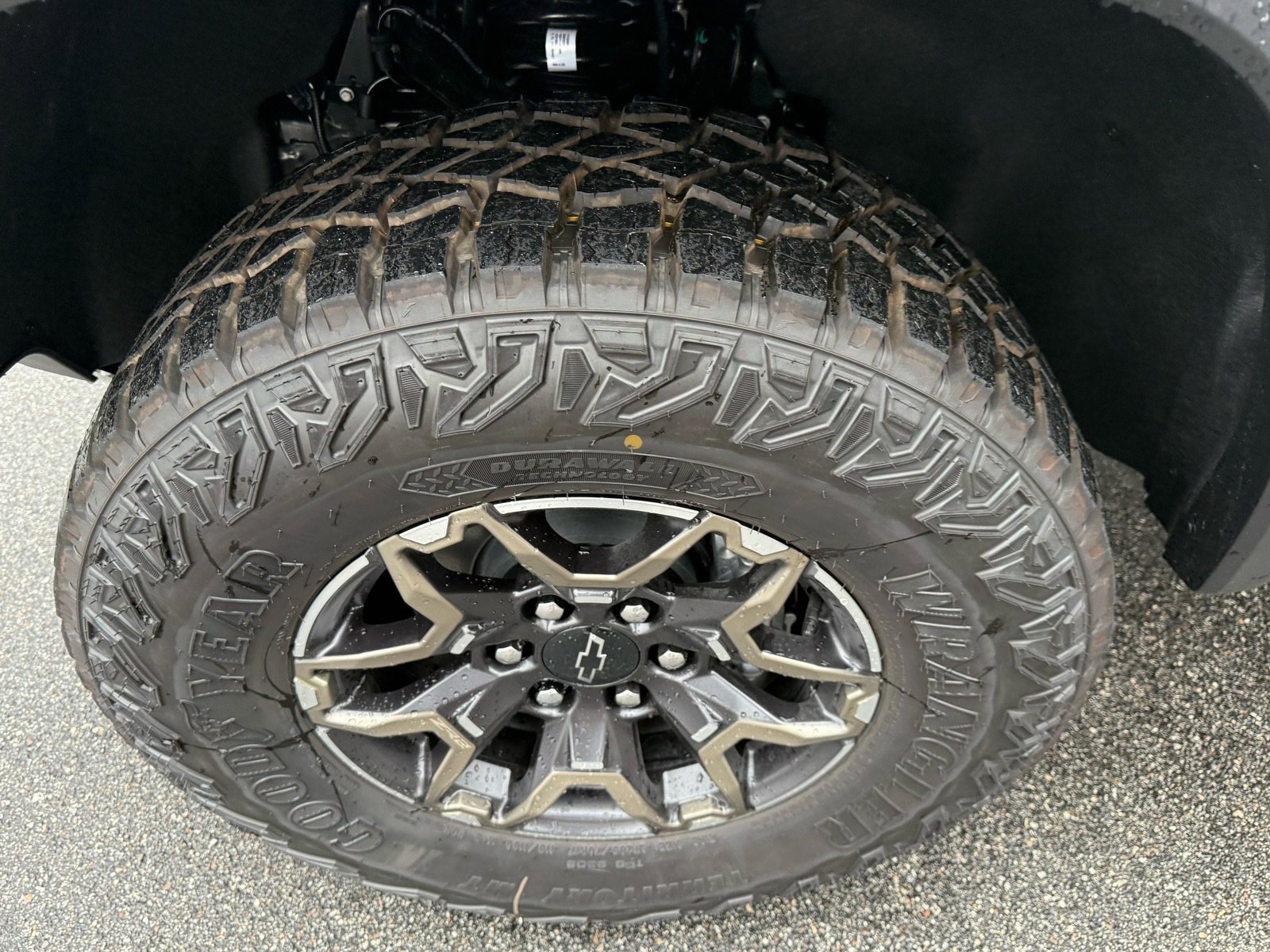 New 2026 Chevrolet Colorado ZR2 w/ Technology Package image 10