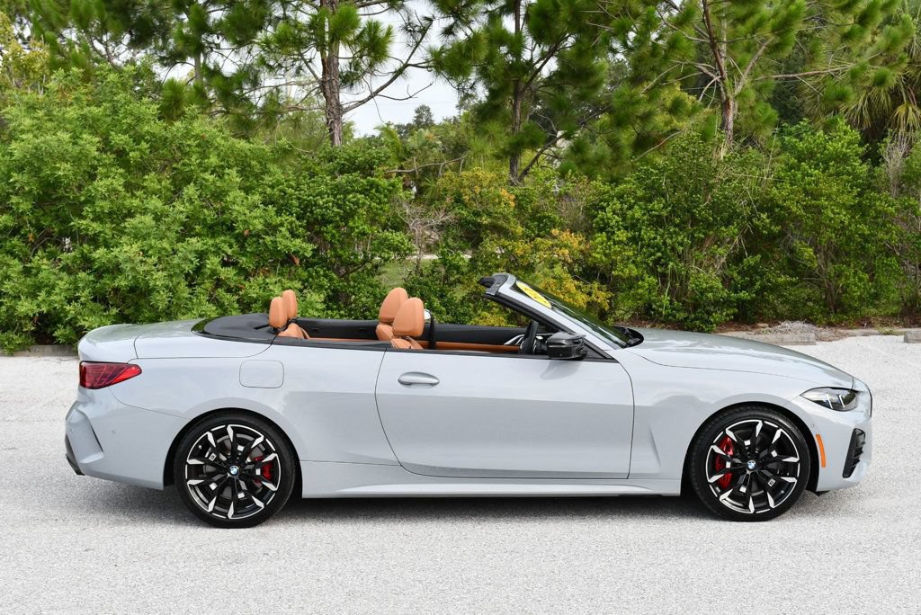 Used 2026 BMW M440i Convertible w/ Premium Package RWD image 48