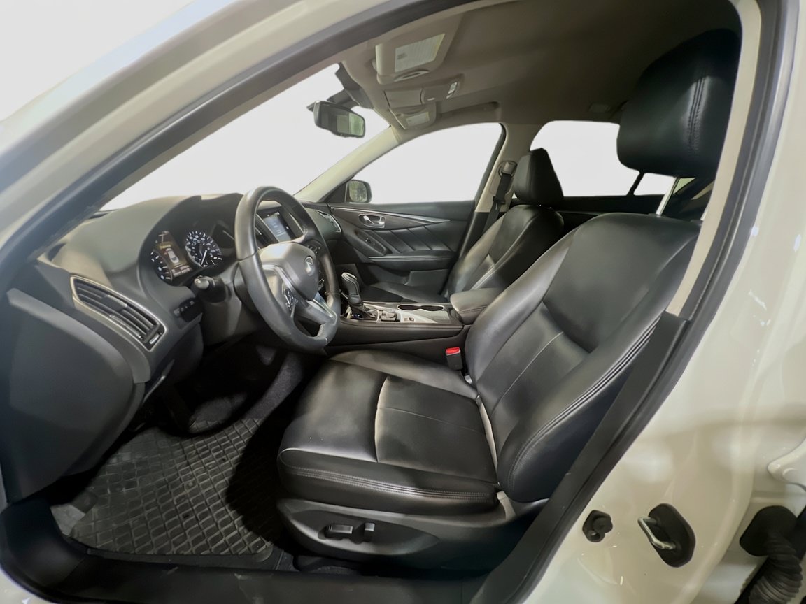 Used 2021 INFINITI Q50 Pure w/ Cargo Package RWD image 14