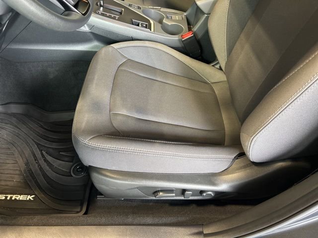 Used 2025 Subaru Crosstrek 2.0i Premium AWD/4WD image 38