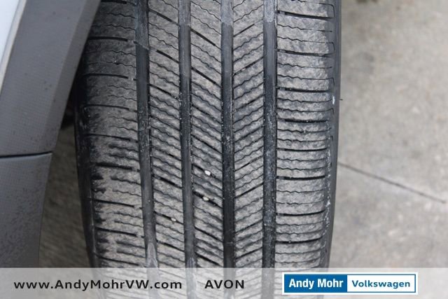 Used 2017 Subaru Crosstrek 2.0i Premium image 14