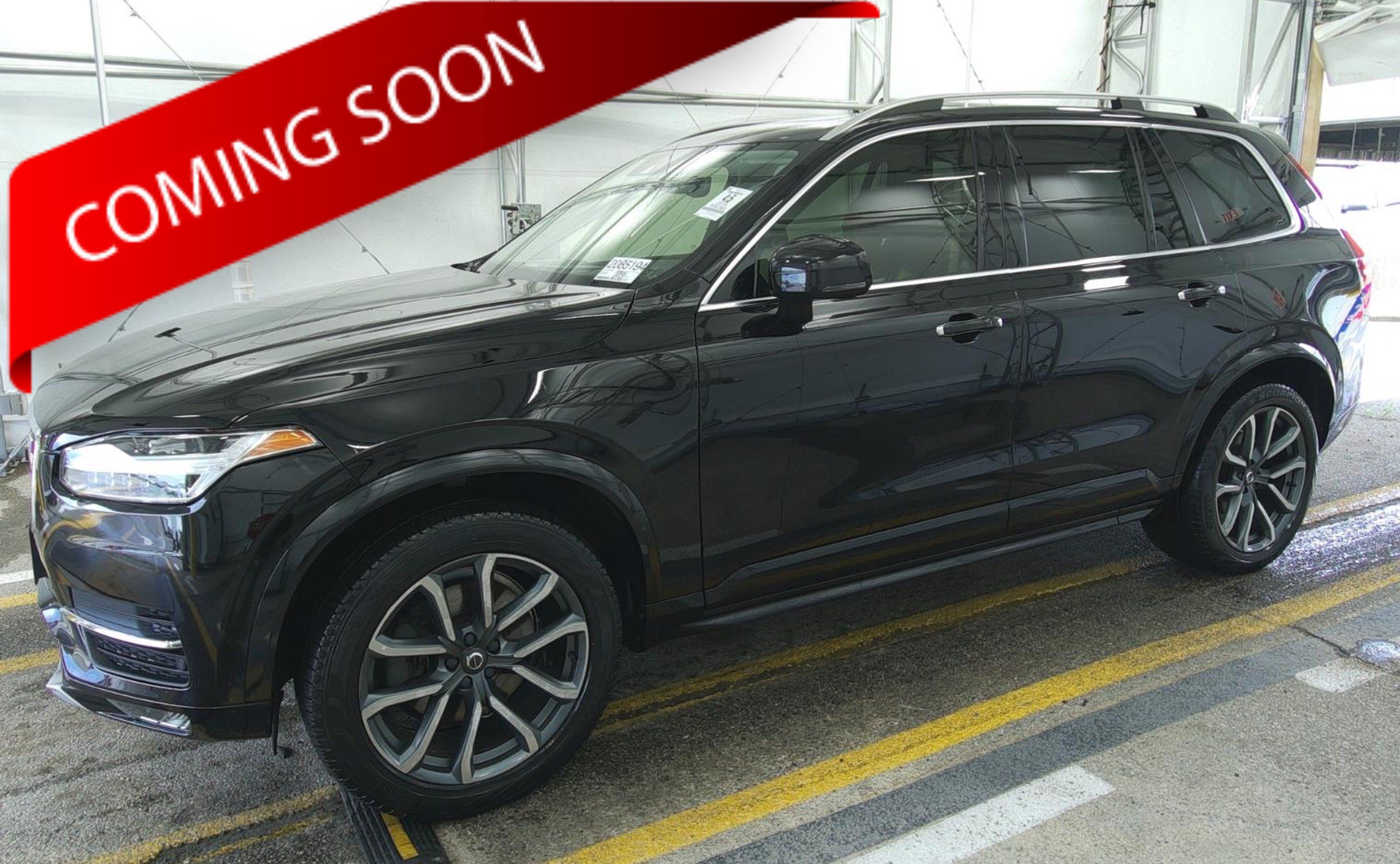 Used 2019 Volvo XC90 T5 Momentum w/ Multimedia Package