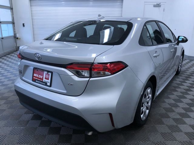 Used 2025 Toyota Corolla LE image 9